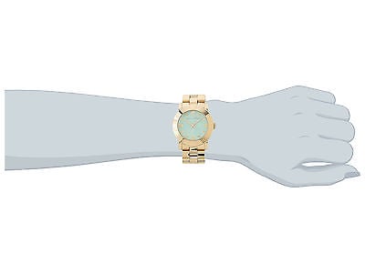 Marc By Marc Jacobs Amy women's stainless steel watch MBM3301