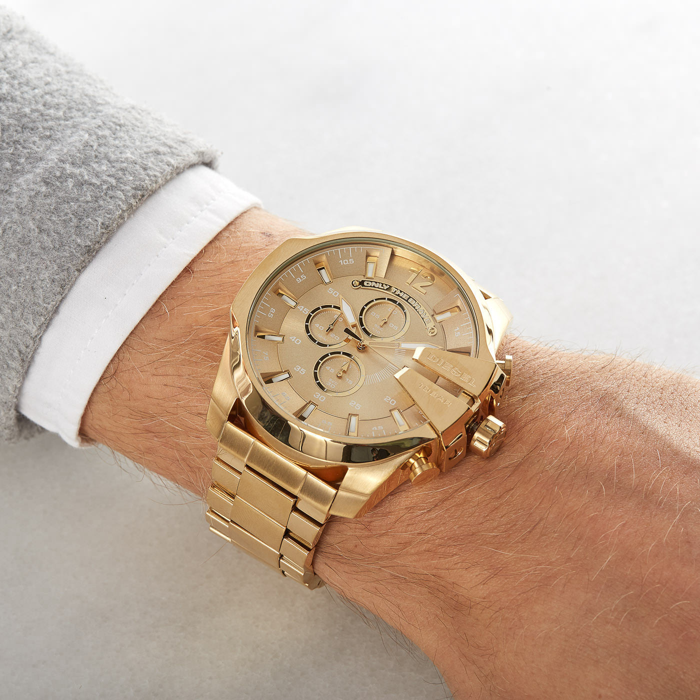 Diesel Mega Chief All Gold Chrono Watch DZ4360