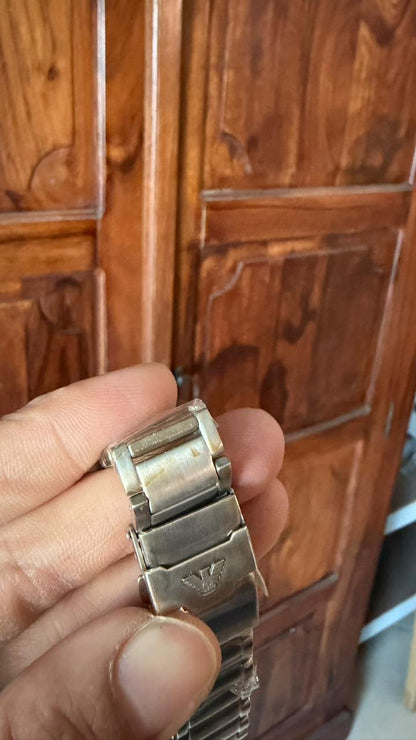 Emporio Armani AR11338 watch stainless steel bracelet side view showing links and clasp