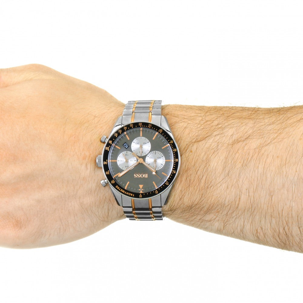 Hugo Boss Trophy Chronograph Grey Dial Men's Watch 1513634 Water resistance: 50 meters Movement: Quartz   